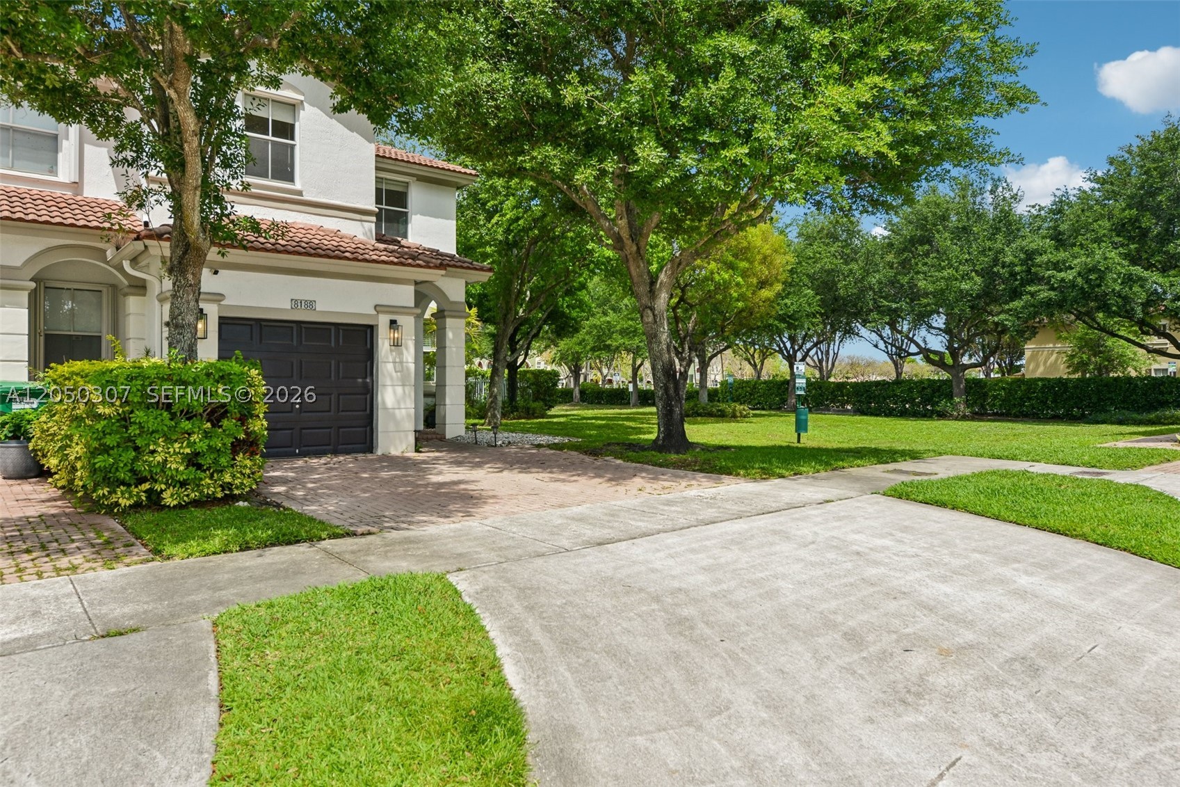 Doral photo 2