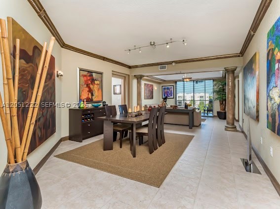 Doral photo 2