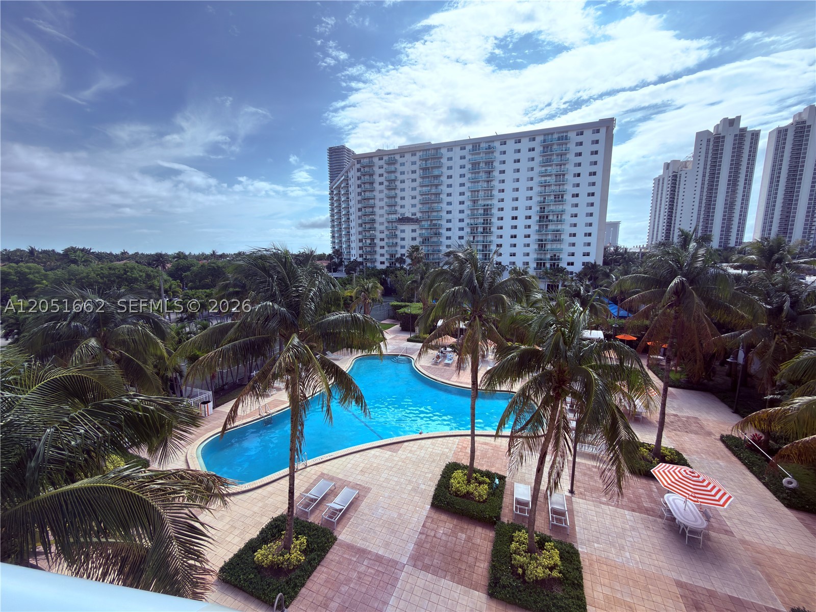 Sunny Isles Beach photo 1