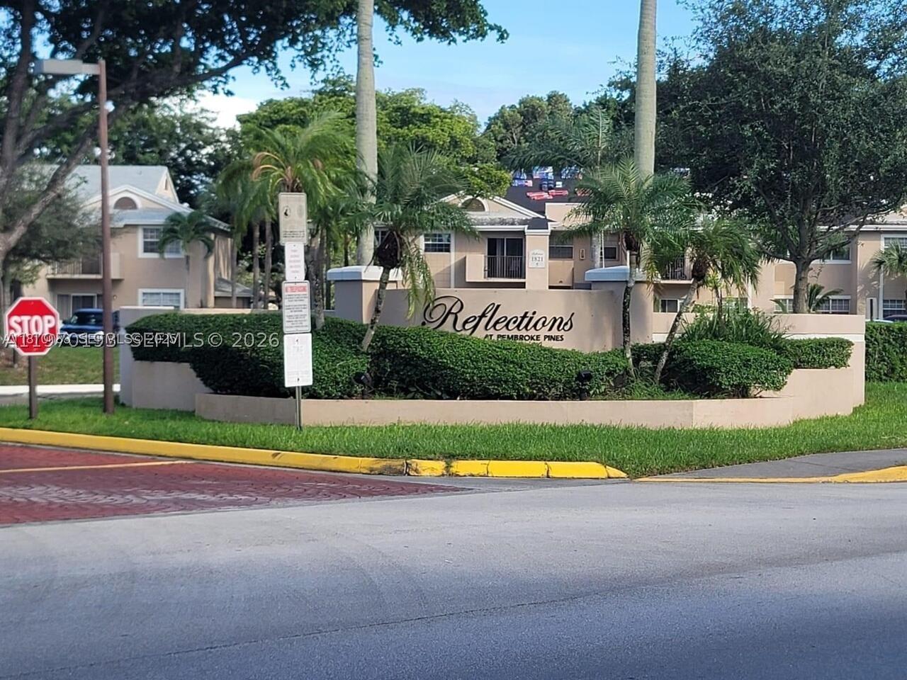 Pembroke Pines photo 1