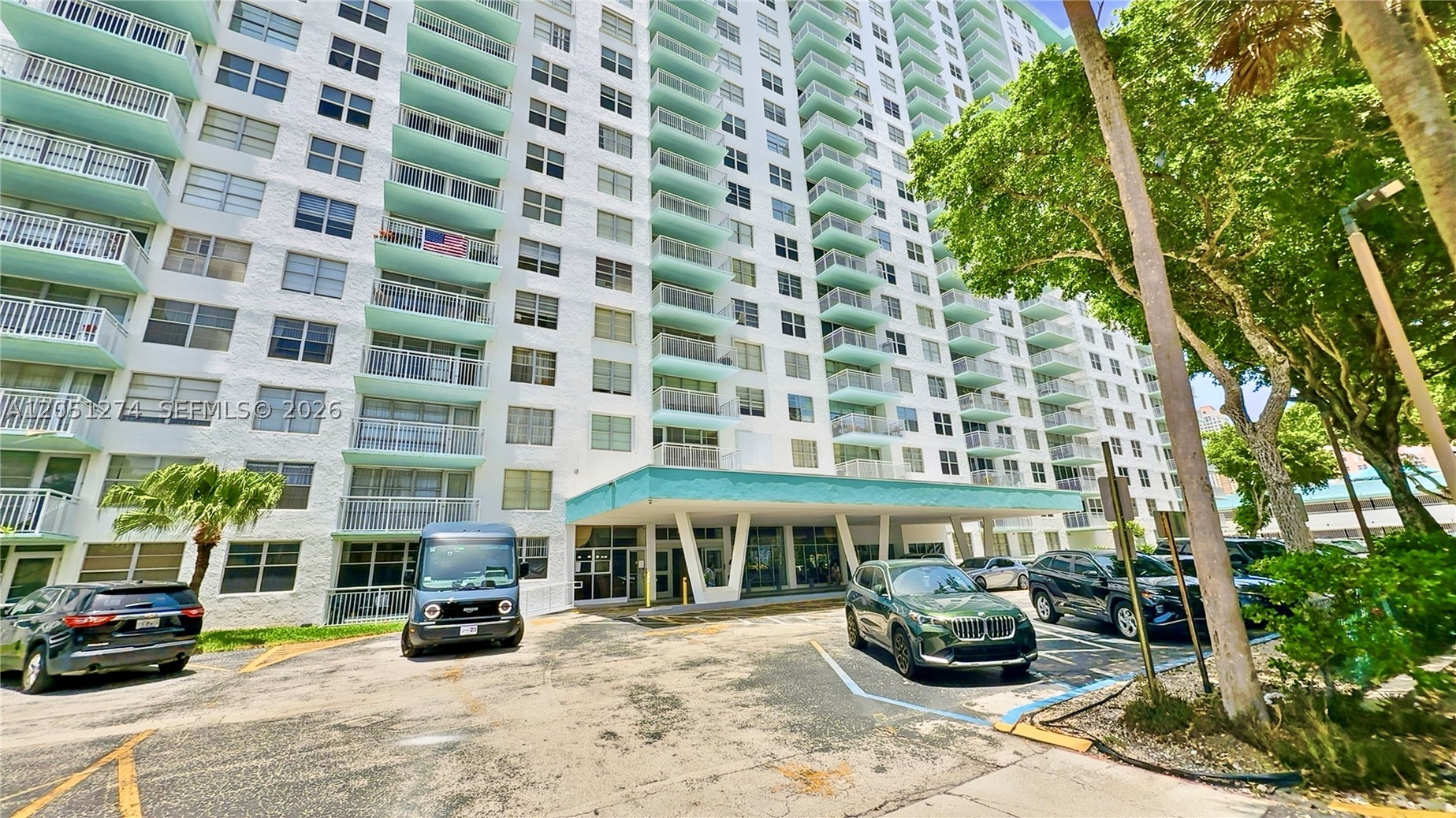 Sunny Isles Beach photo 1