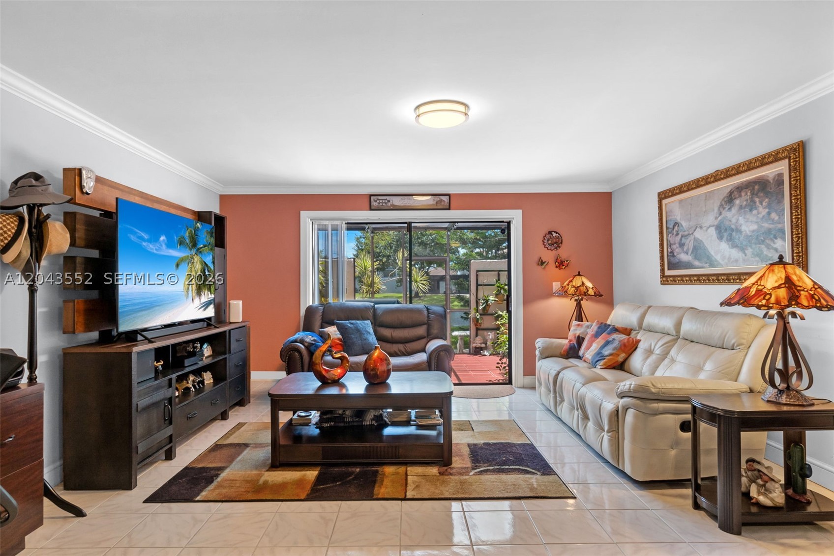 Pembroke Pines photo 2