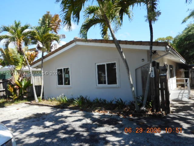 Wilton Manors photo 2