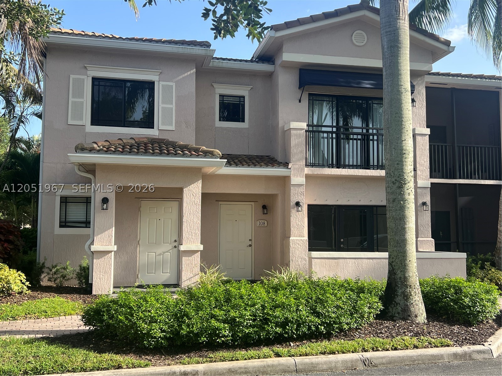Palm Beach Gardens photo 1