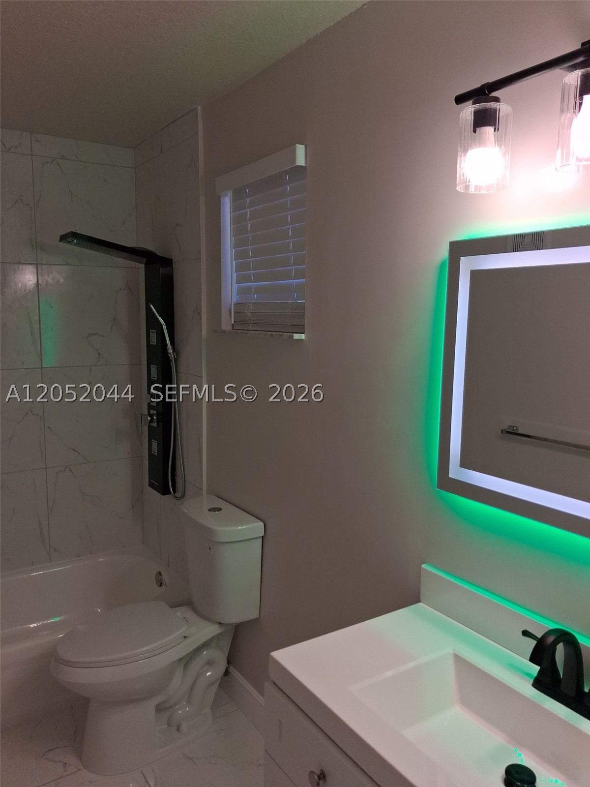 Hialeah photo 4