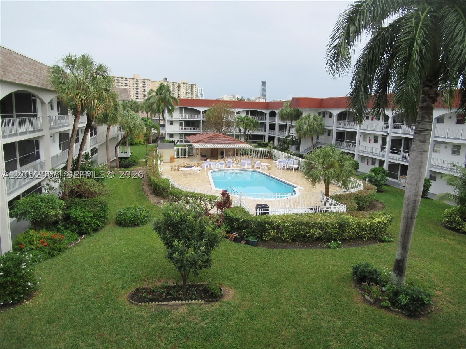 Hallandale Beach photo 1