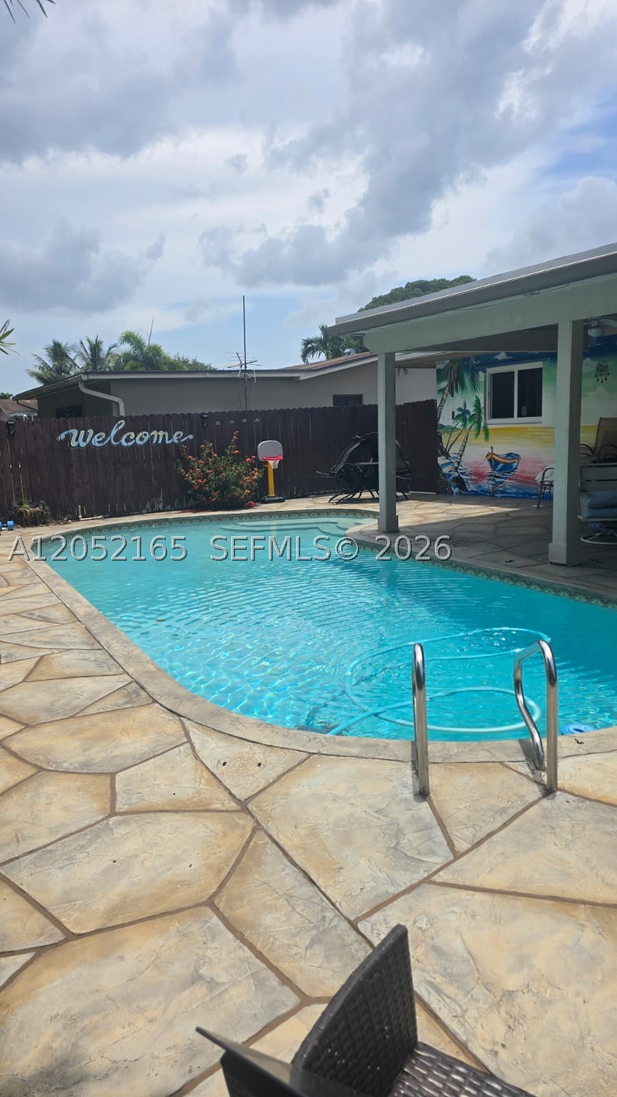 Pembroke Pines photo 1
