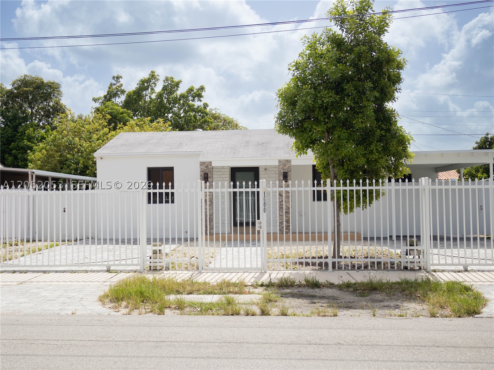 Miami photo 1