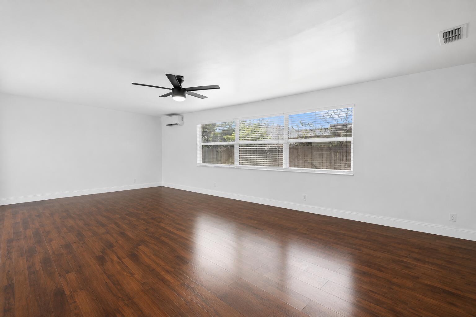 Palm Beach Gardens photo 3