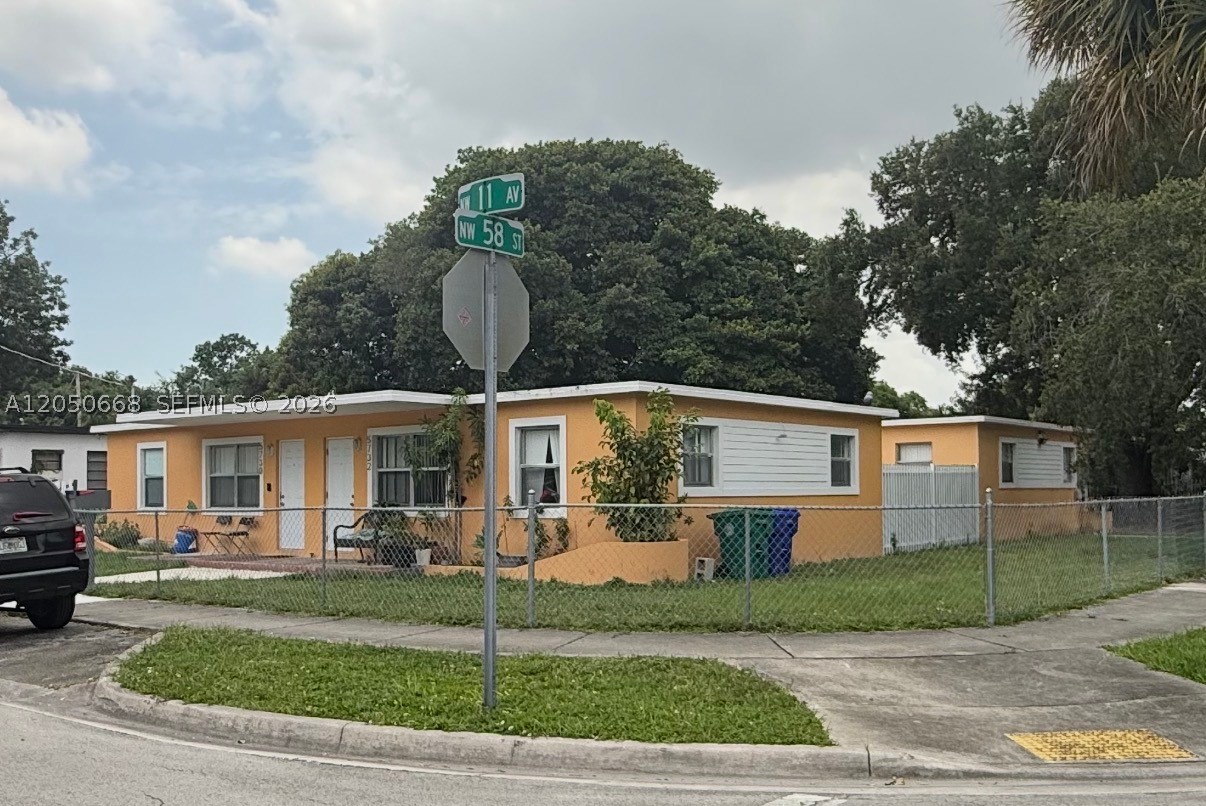 Miami photo 1