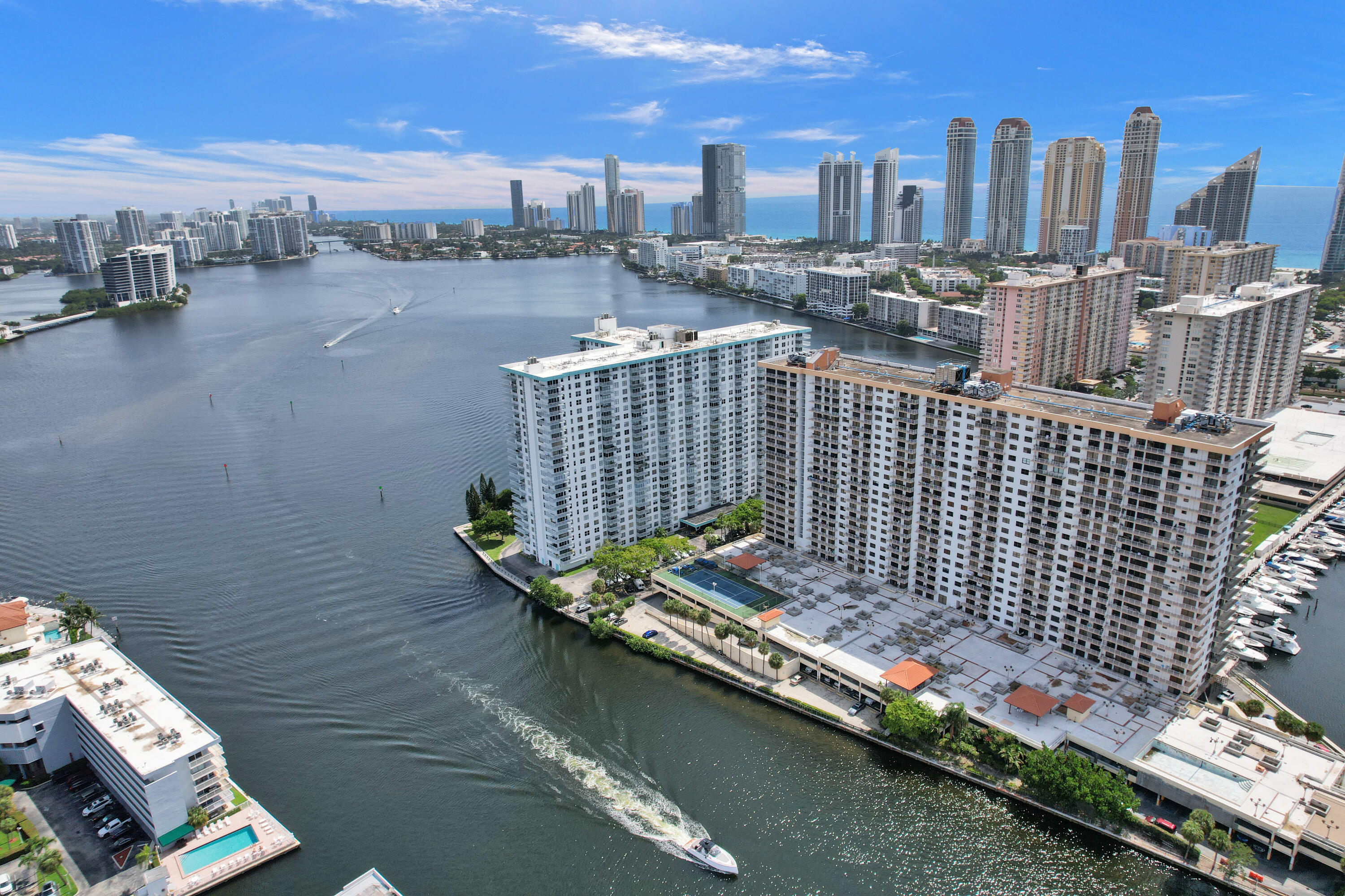 Sunny Isles Beach photo 1