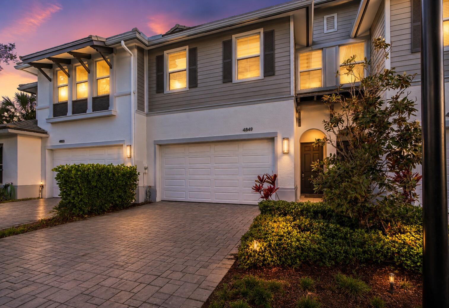 Palm Beach Gardens photo 1