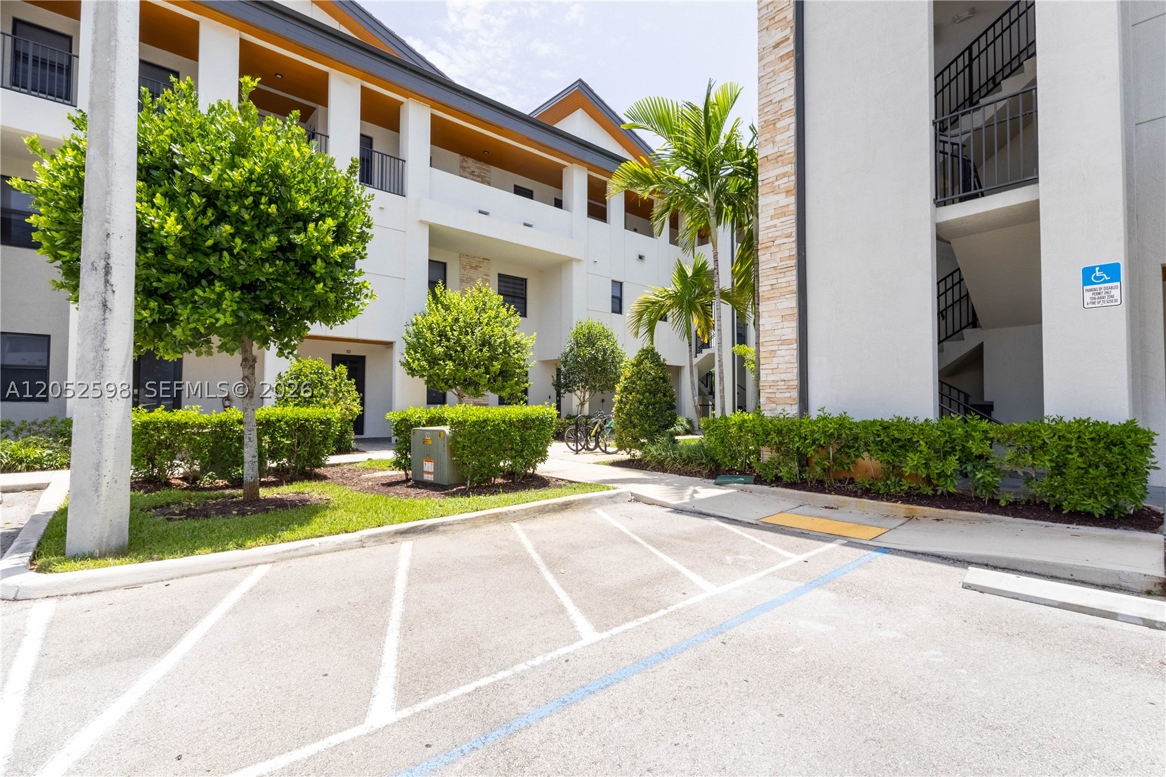 Doral photo 5