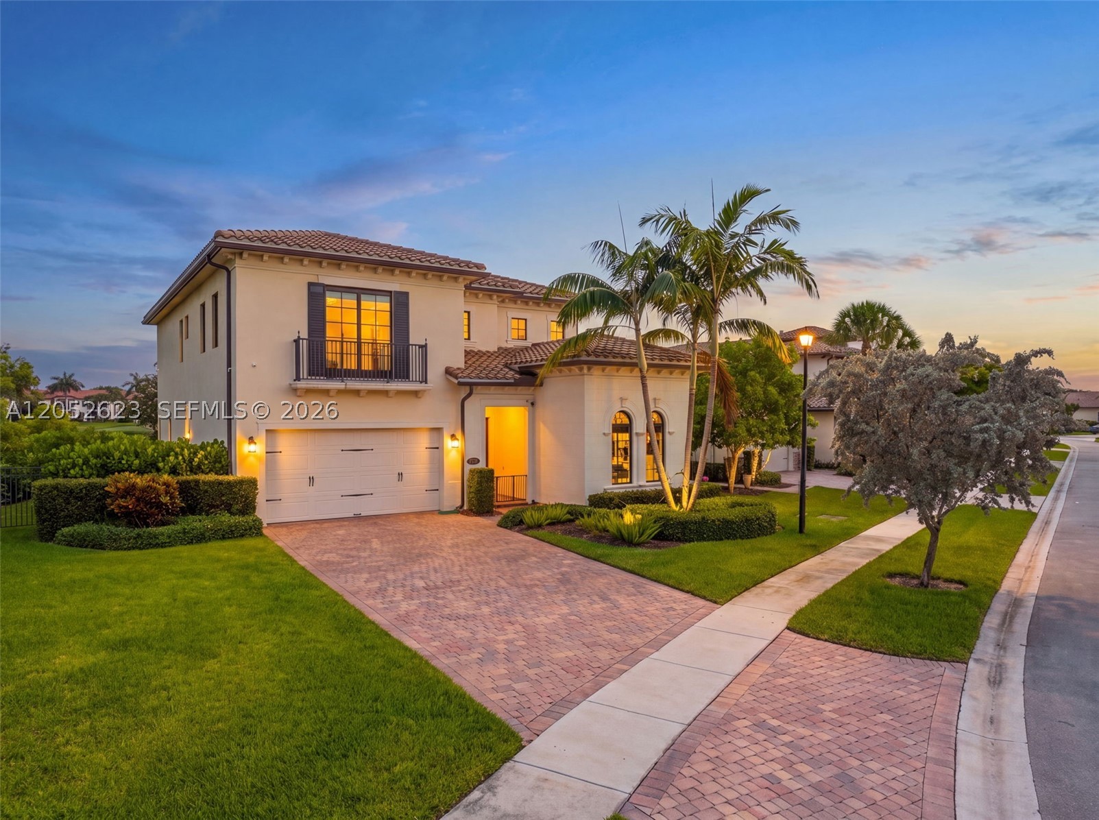 Pembroke Pines photo 2