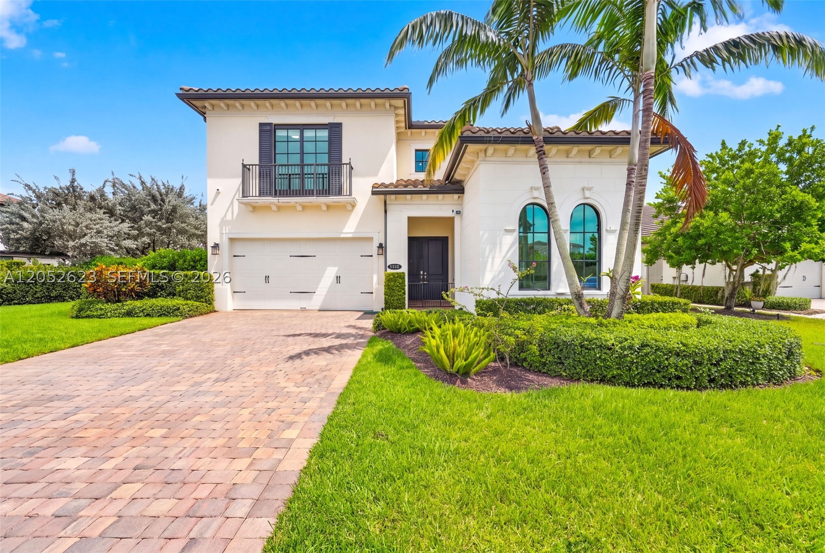 Pembroke Pines photo 3