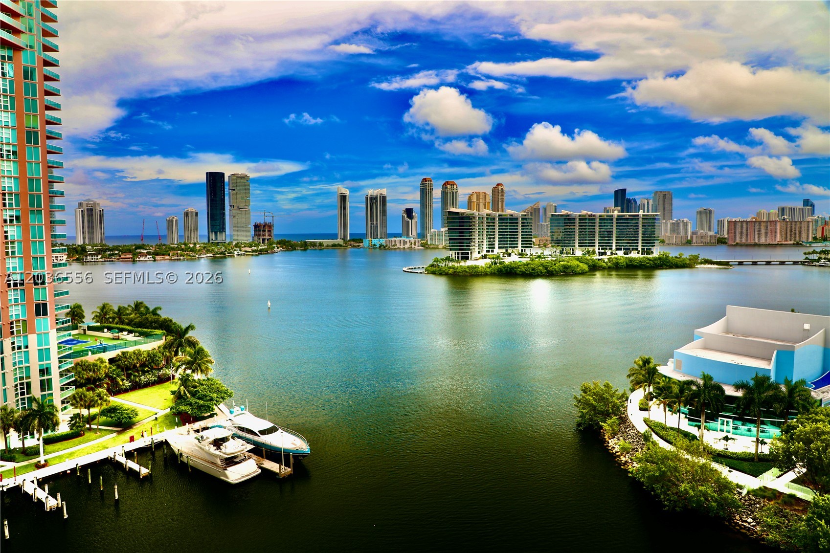 Aventura photo 2