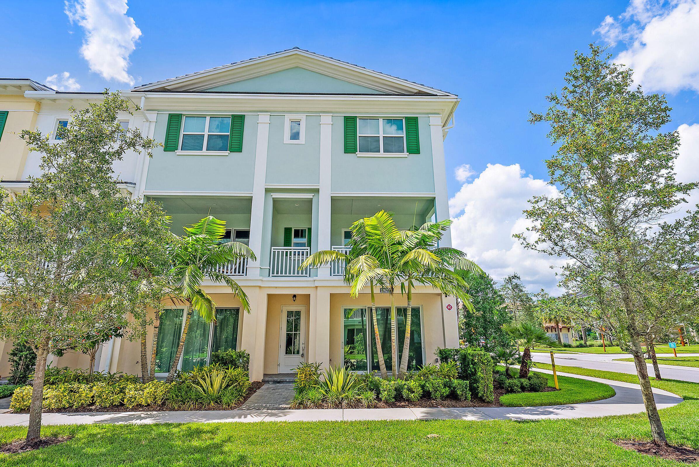 Palm Beach Gardens photo 2