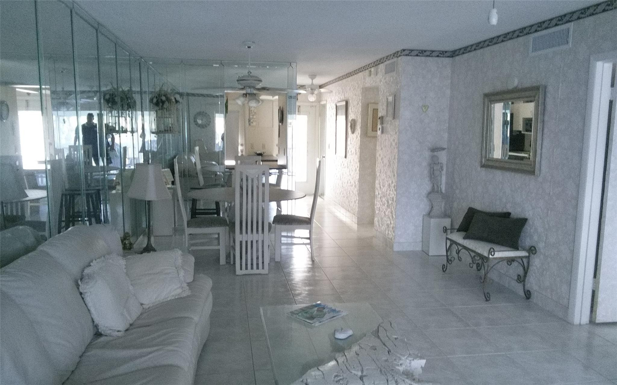 Hallandale Beach photo 5