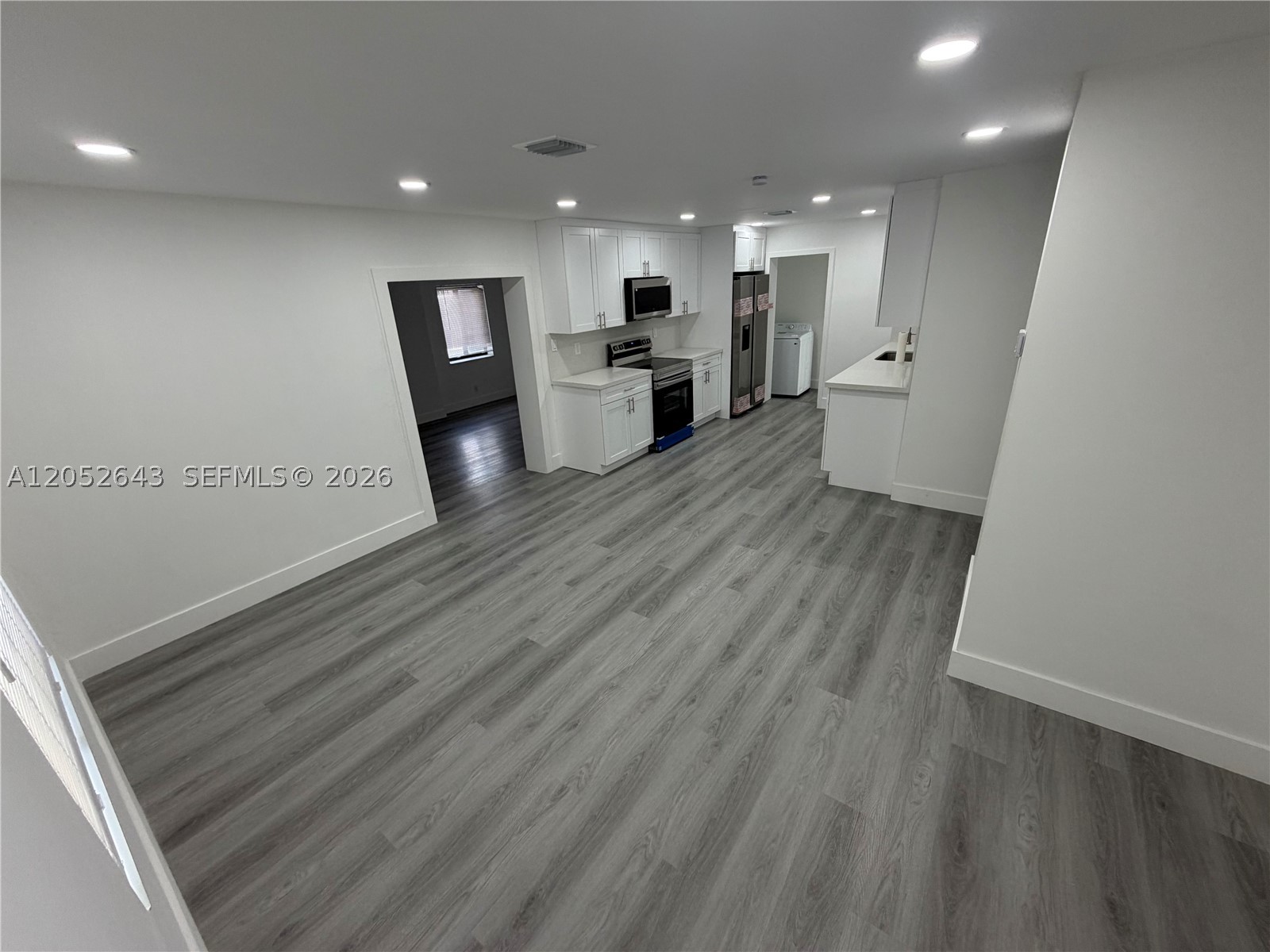 North Miami photo 2