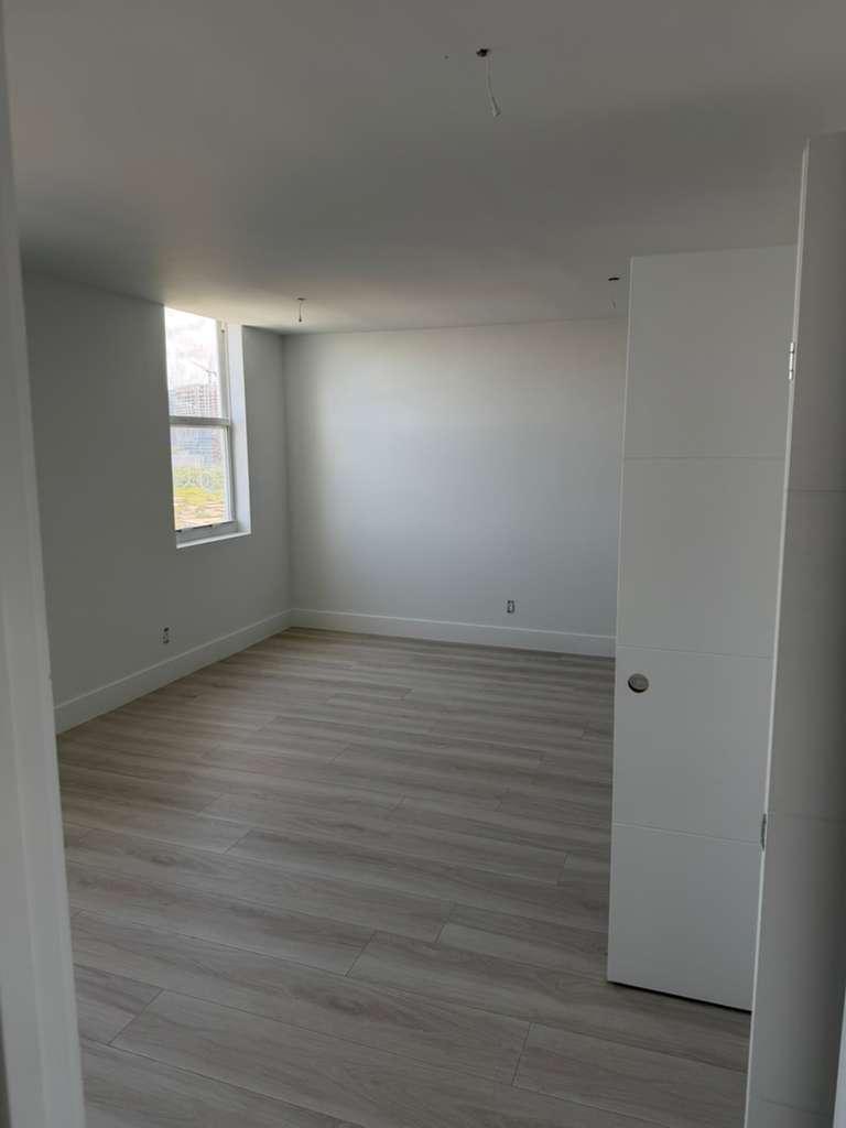 Hallandale Beach photo 3