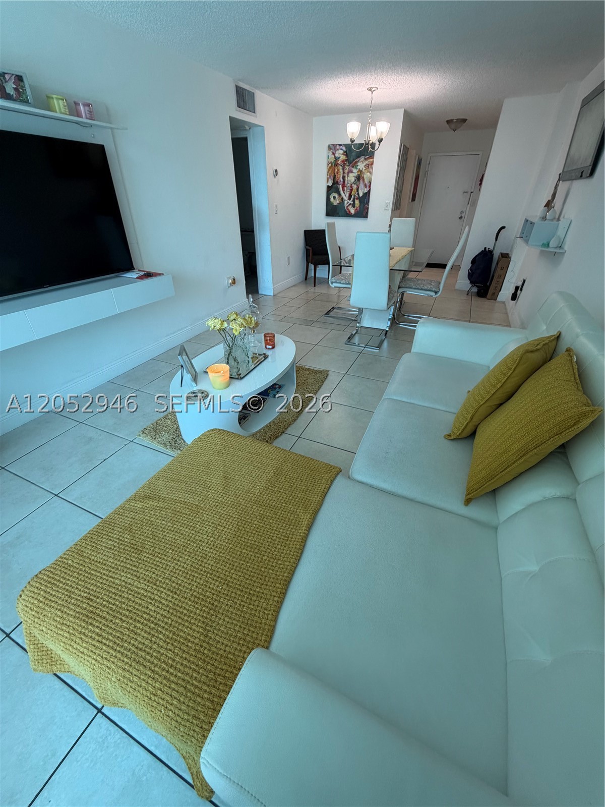 North Miami photo 4