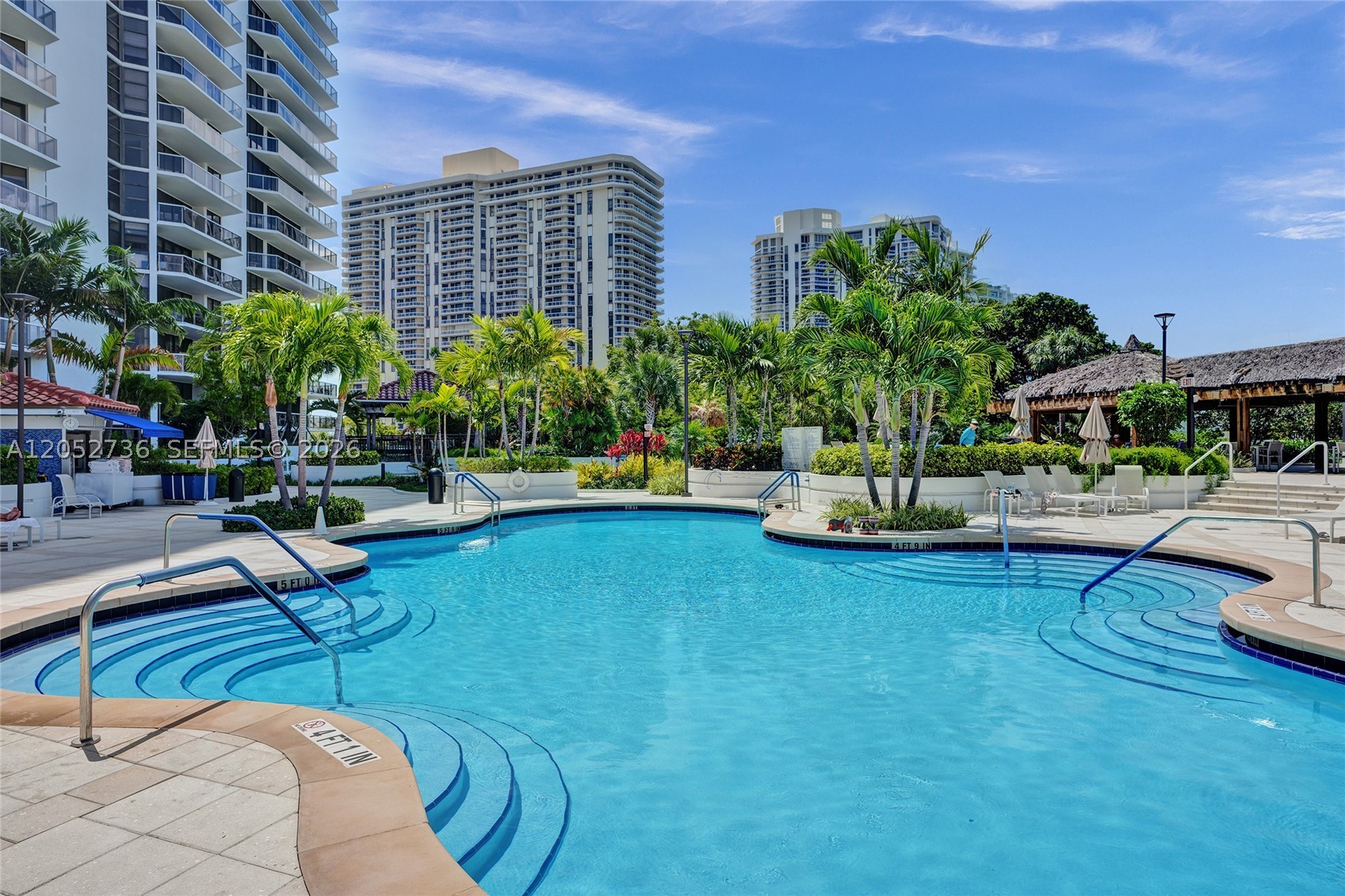 Aventura photo 3