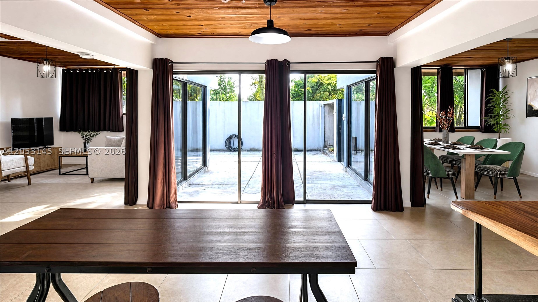 Miami Lakes photo 3