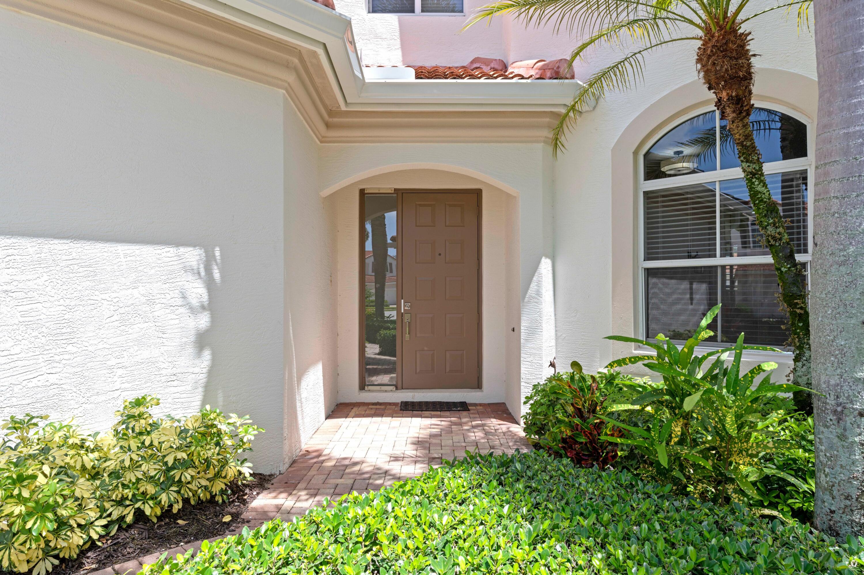 Palm Beach Gardens photo 3