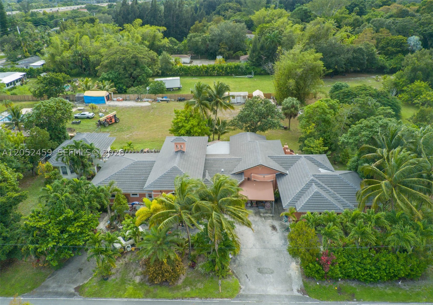 Plantation photo 1