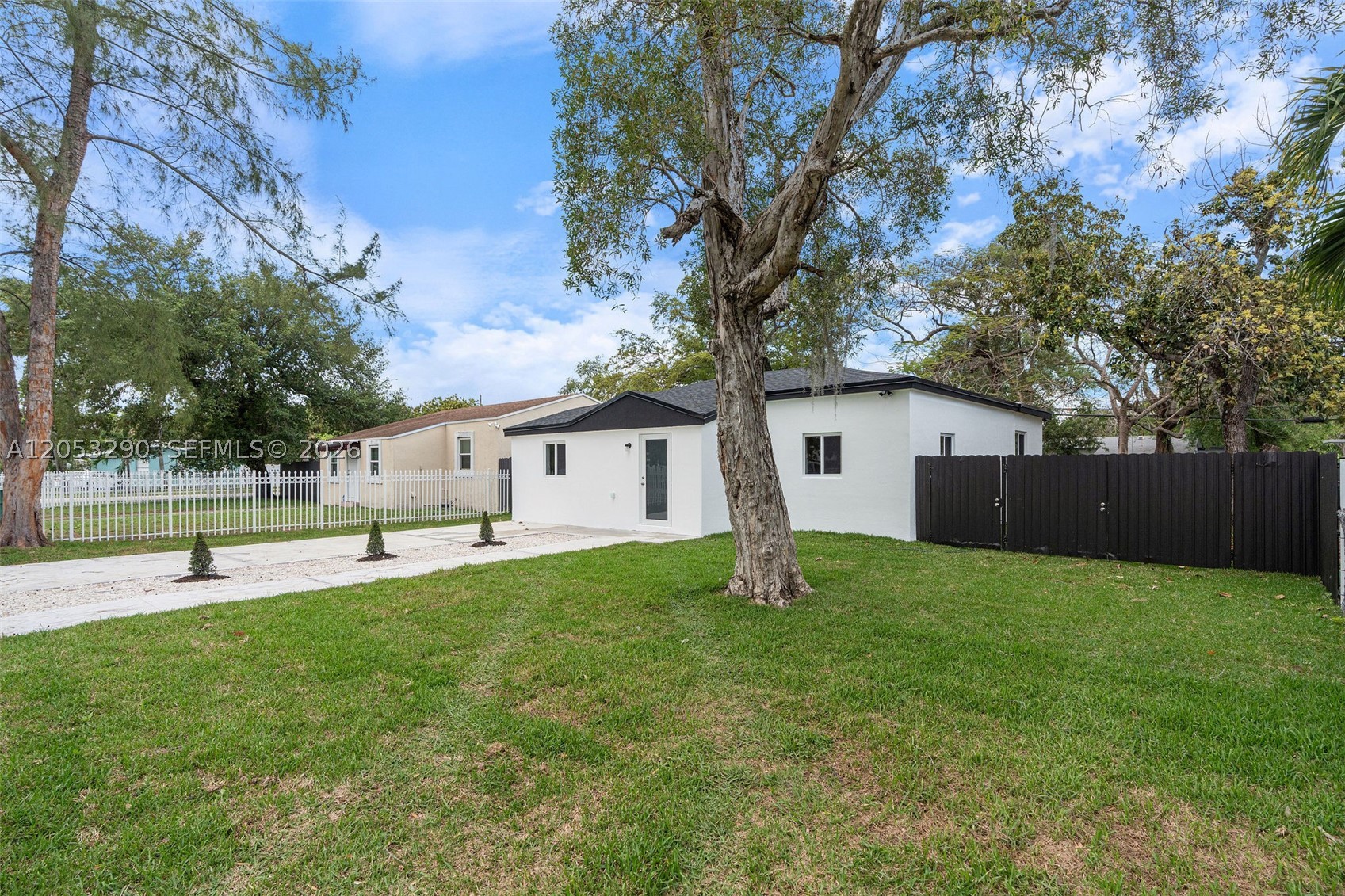 Opa Locka photo 3