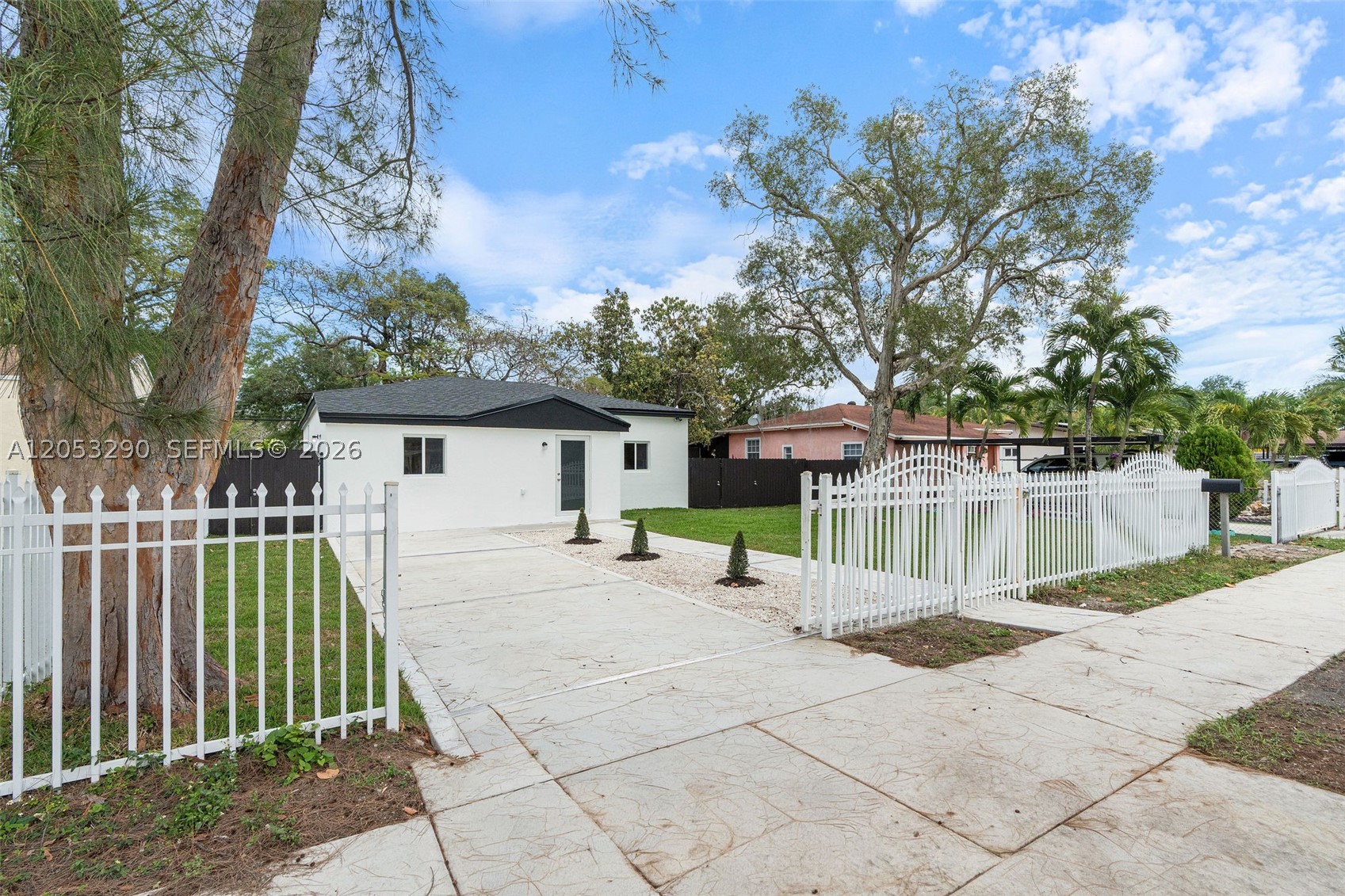 Opa Locka photo 4