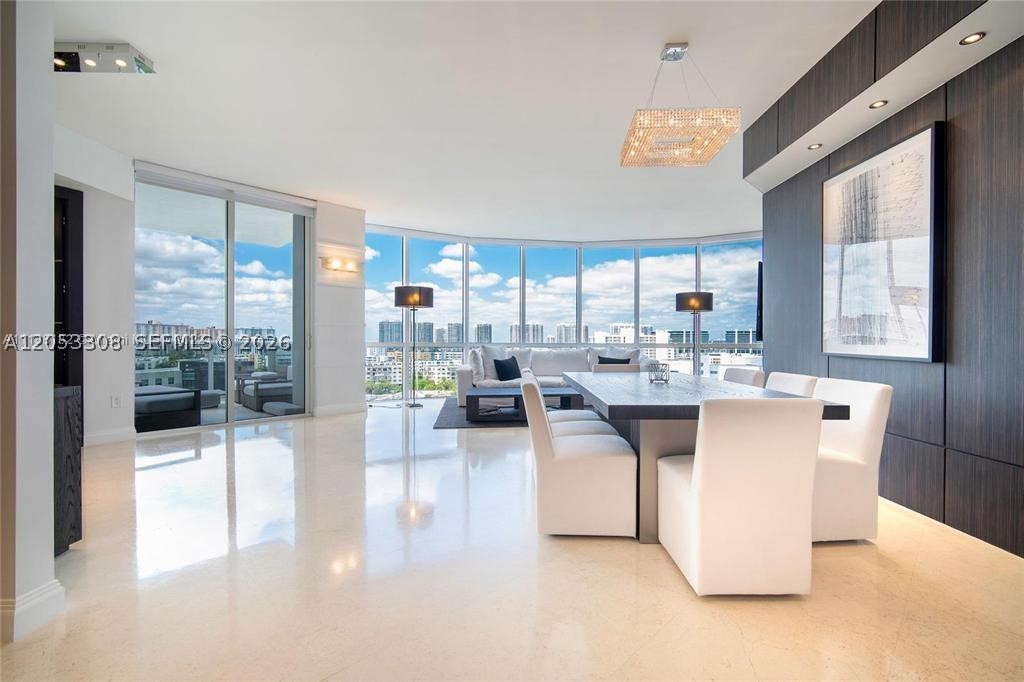 Sunny Isles Beach photo 2