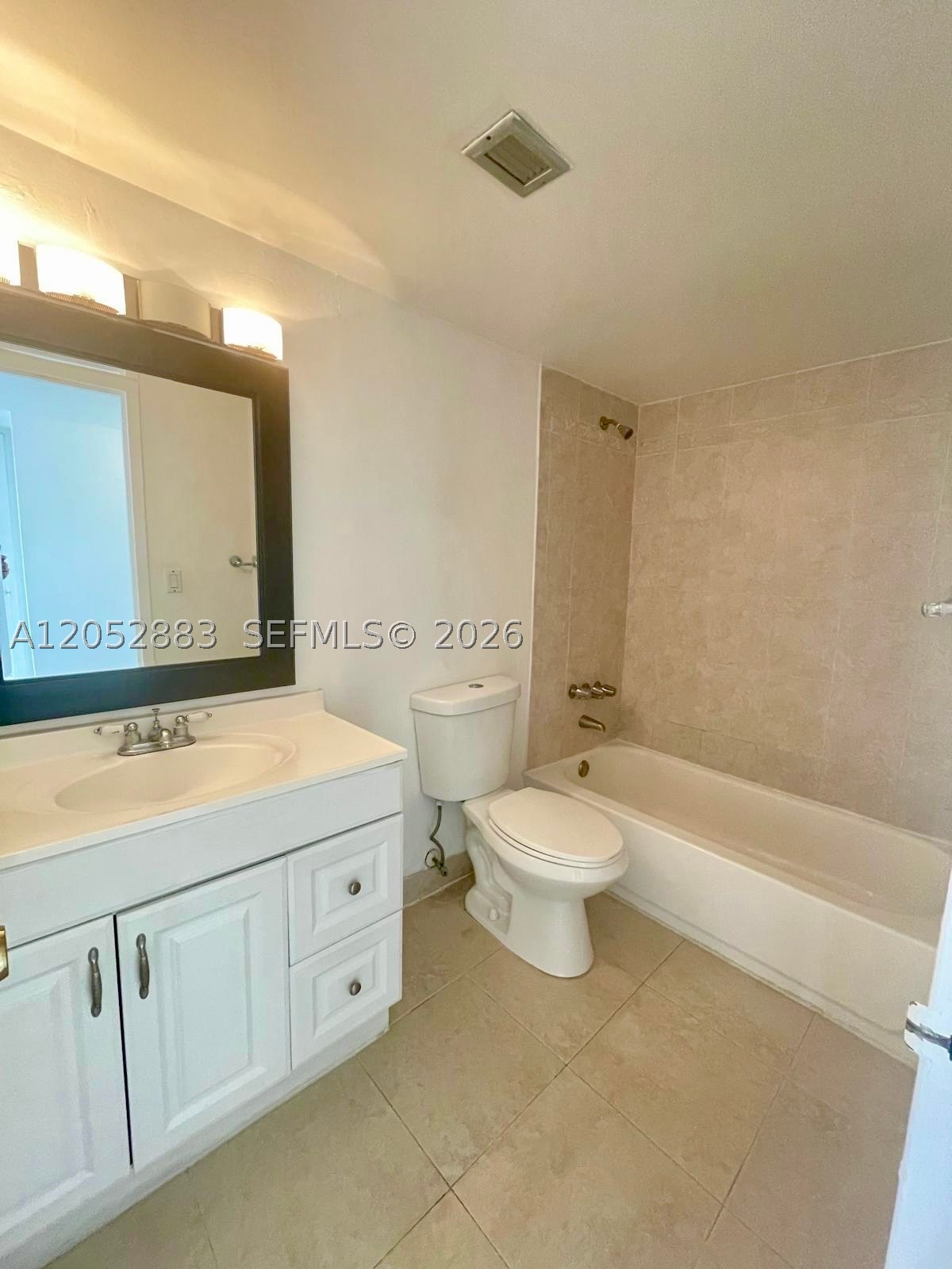 North Miami photo 5