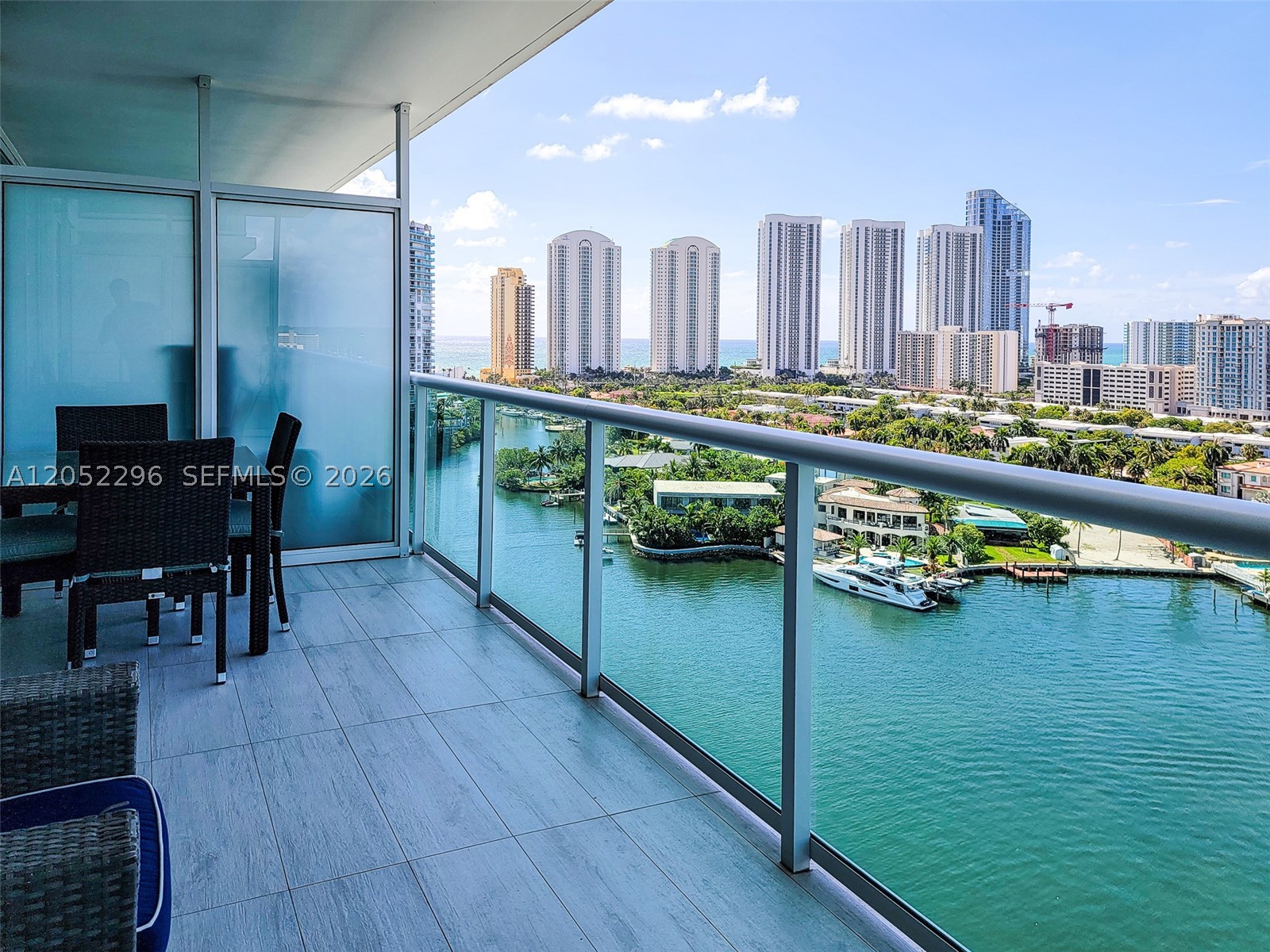 Sunny Isles Beach photo 2