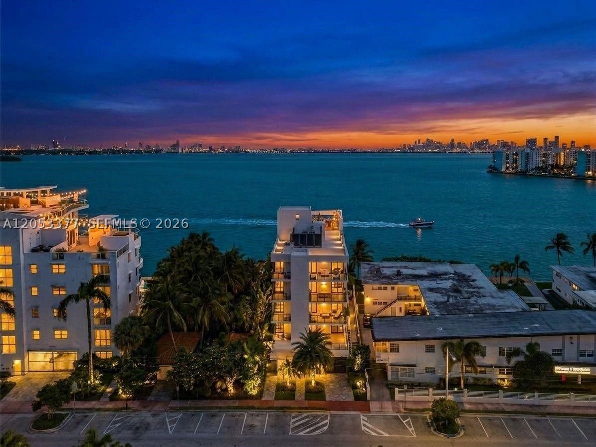 Miami Beach photo 5