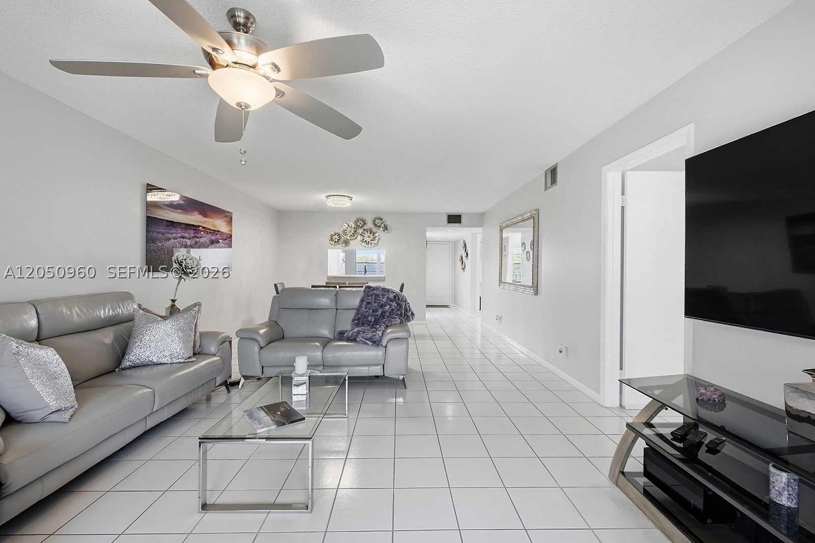 Pembroke Pines photo 1