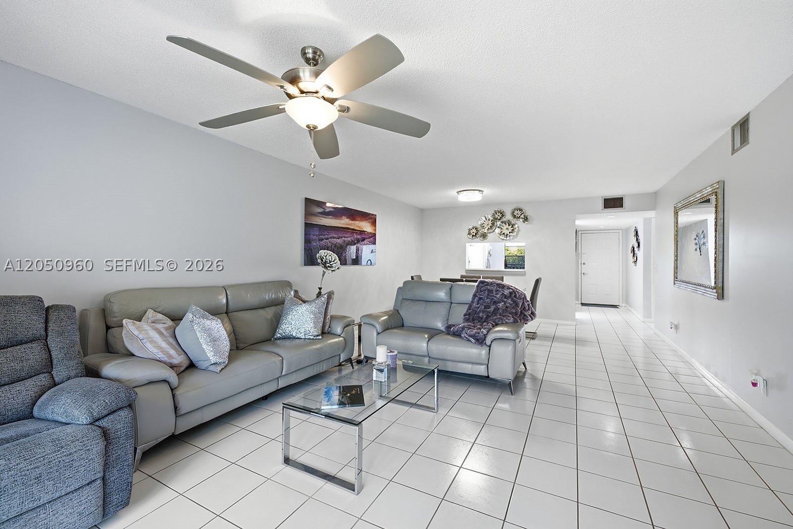 Pembroke Pines photo 2
