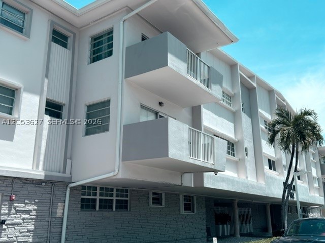 Hallandale Beach photo 1
