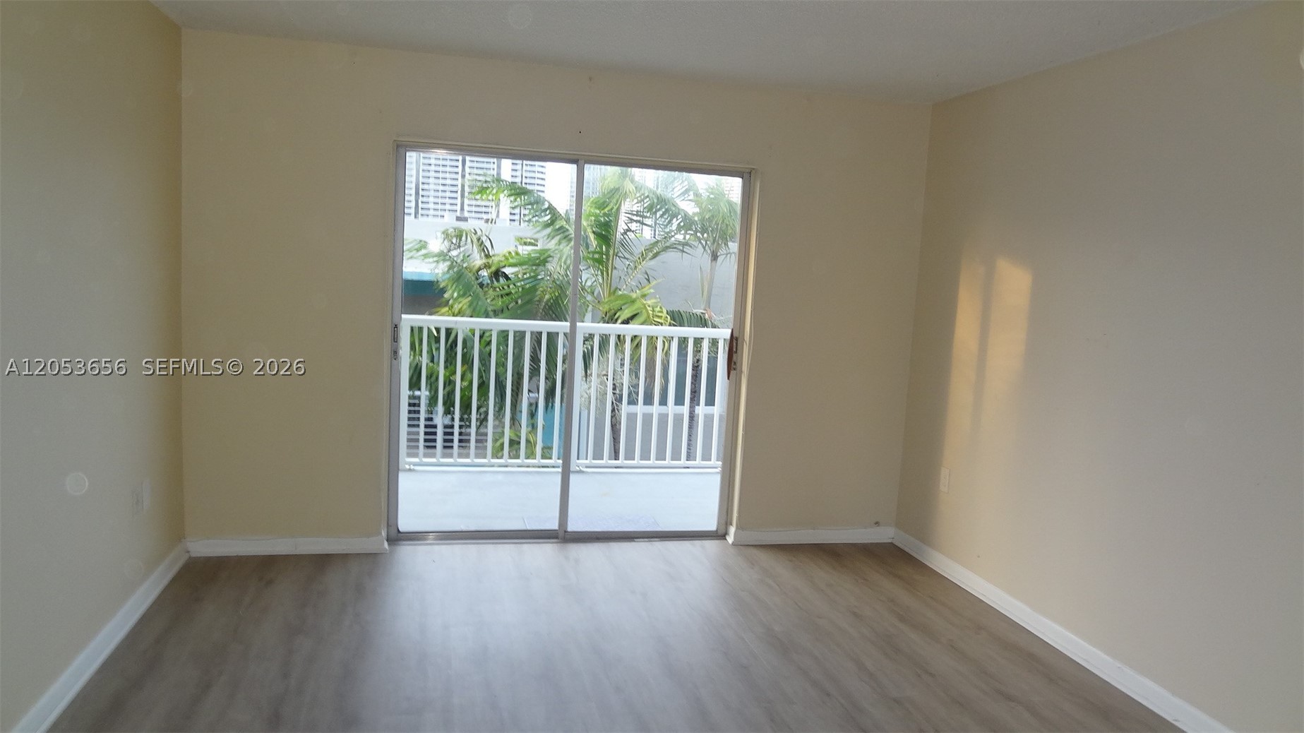 North Miami Beach photo 5