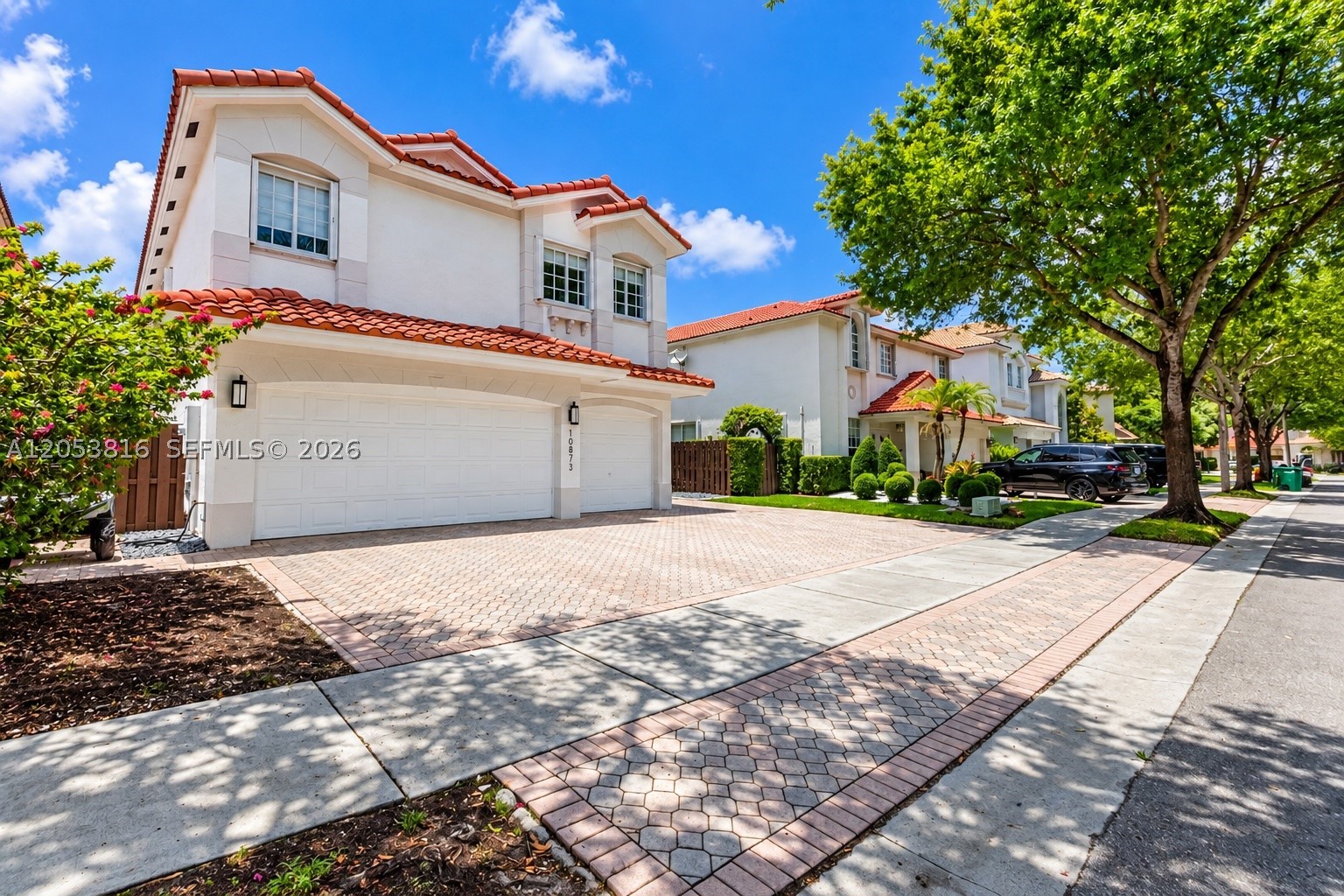 Doral photo 2