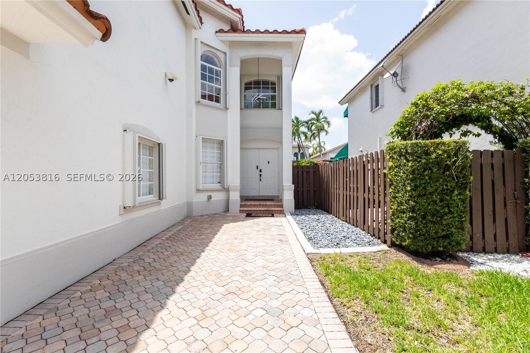 Doral photo 2