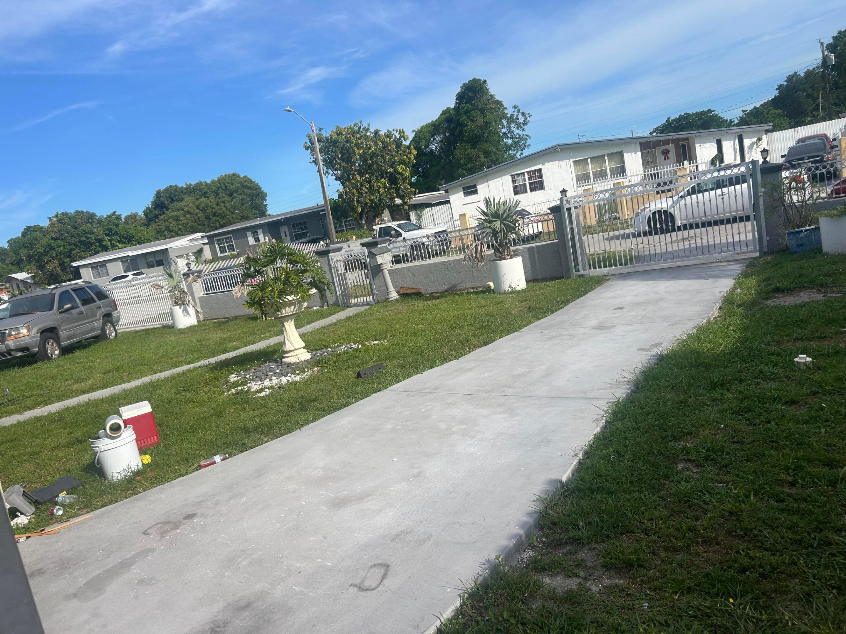 Miami Gardens photo 3