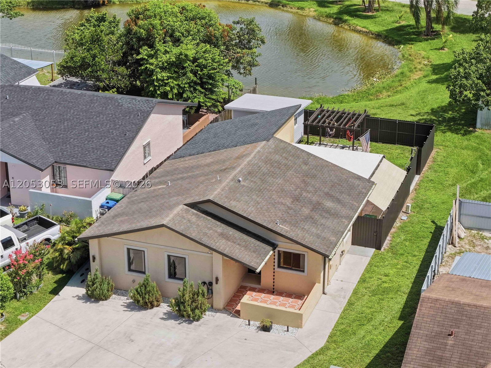 Miami Gardens photo 1