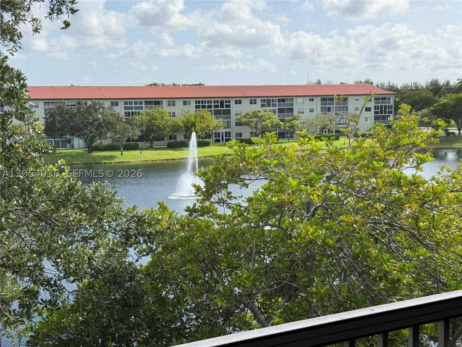 Pembroke Pines photo 2