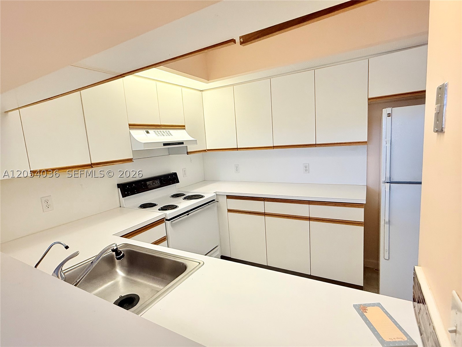 Pembroke Pines photo 4