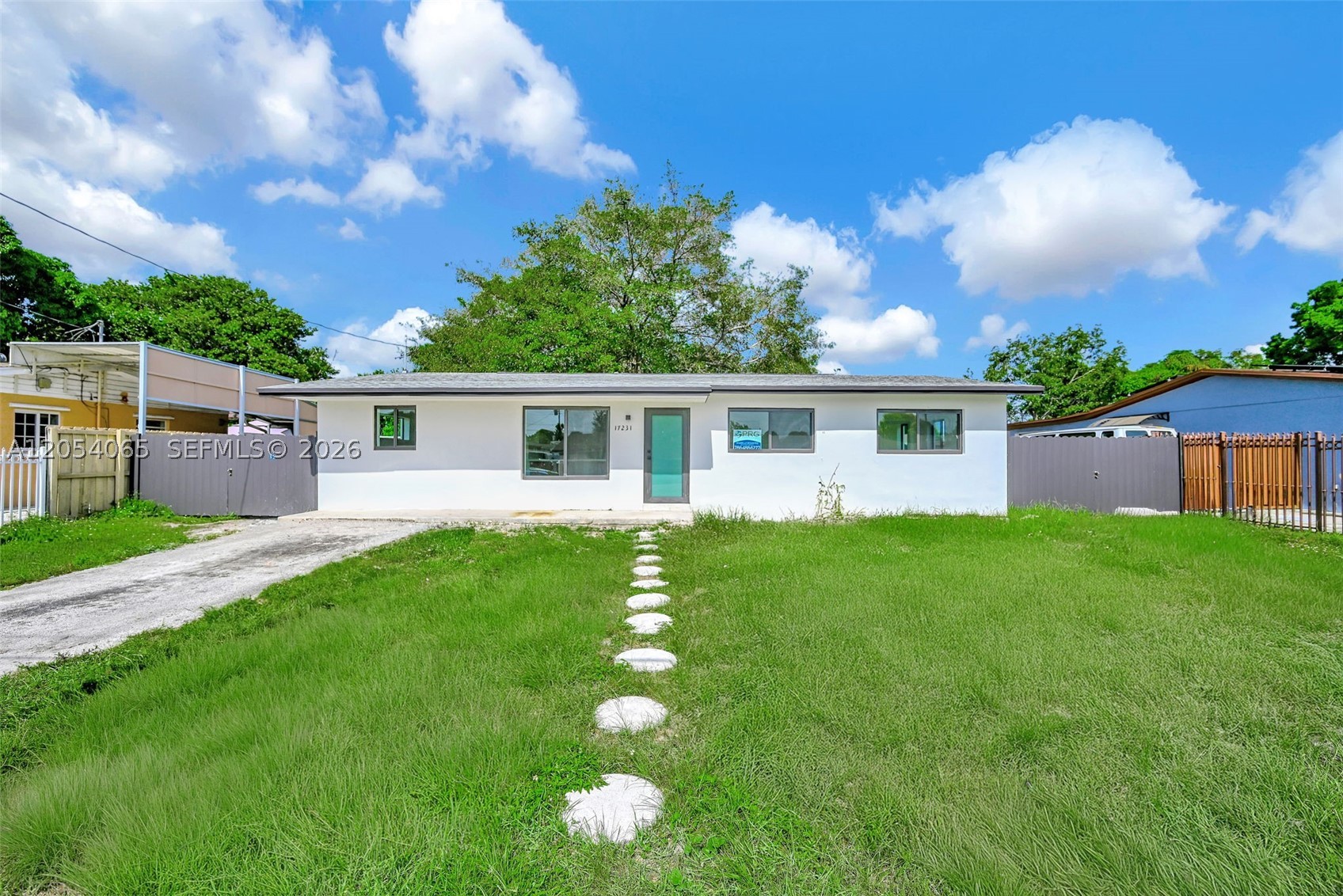 Miami Gardens photo 1
