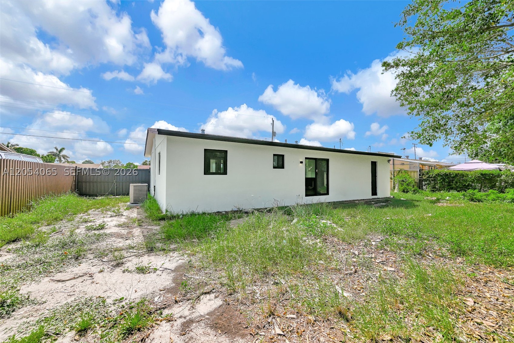 Miami Gardens photo 2