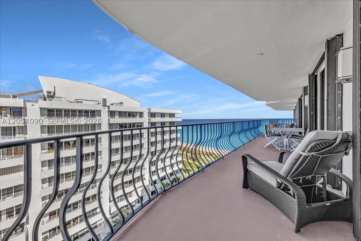 Surfside photo 3