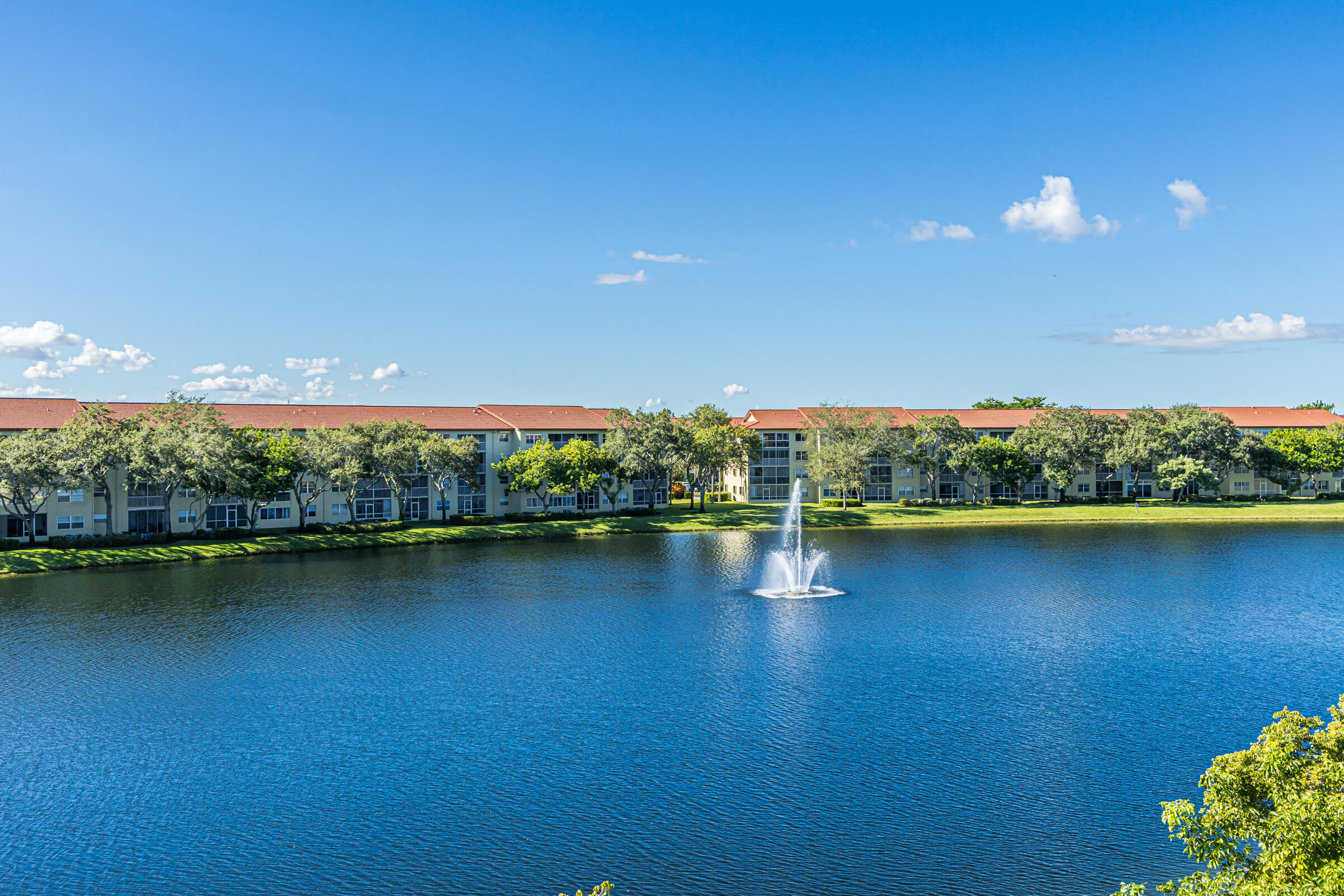 Pembroke Pines photo 2