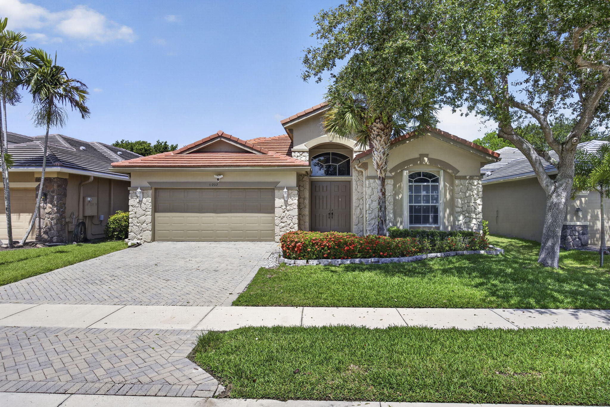 Palm Beach Gardens photo 2